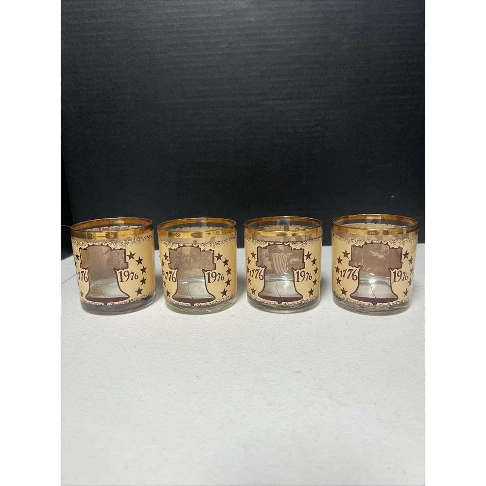 Set Of 4 Vintage Bicentennial‎ Declaration of Independence Whiskey Glasses